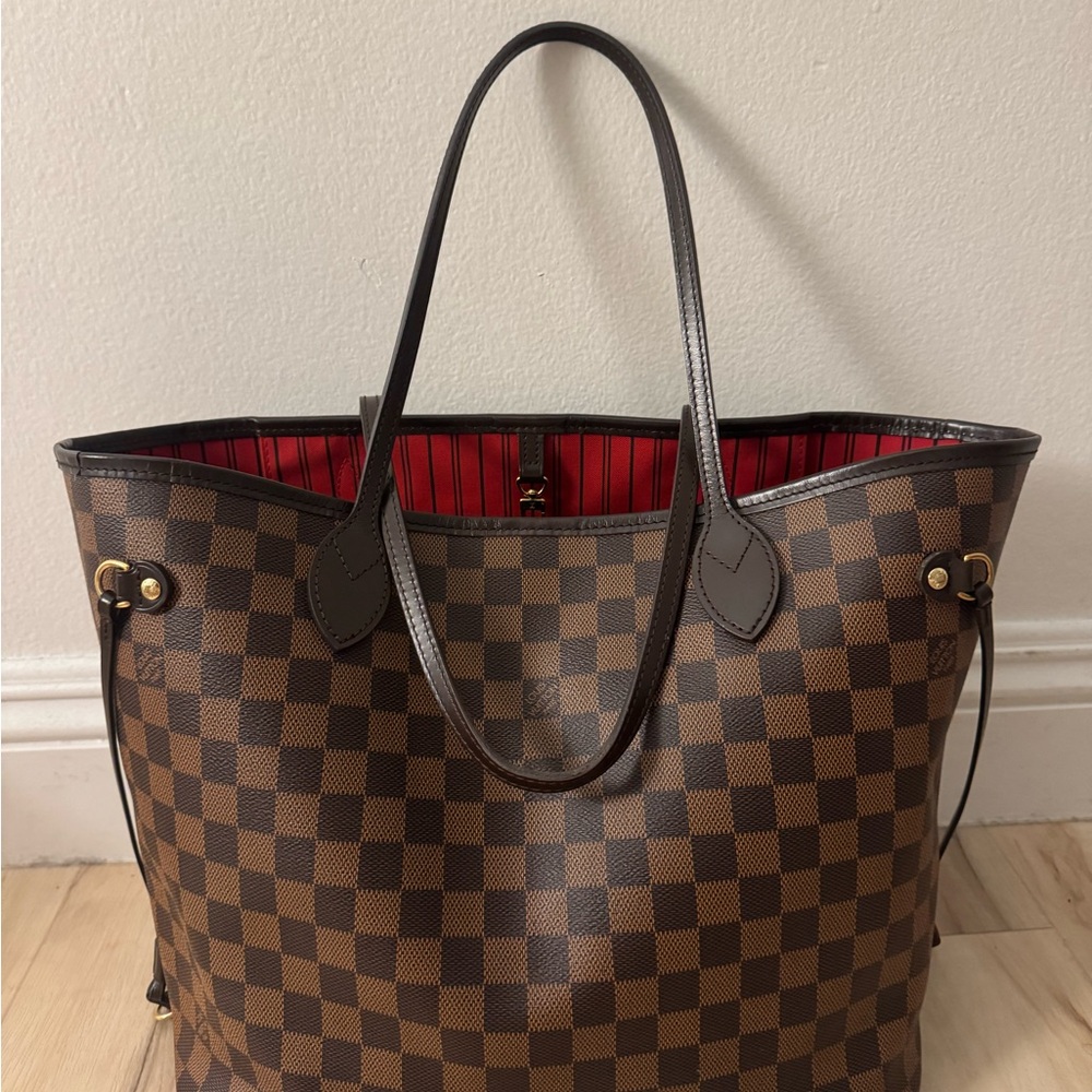 Louis Vuitton Neverfull MM